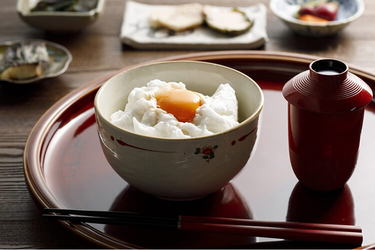 Egg-cooked rice
